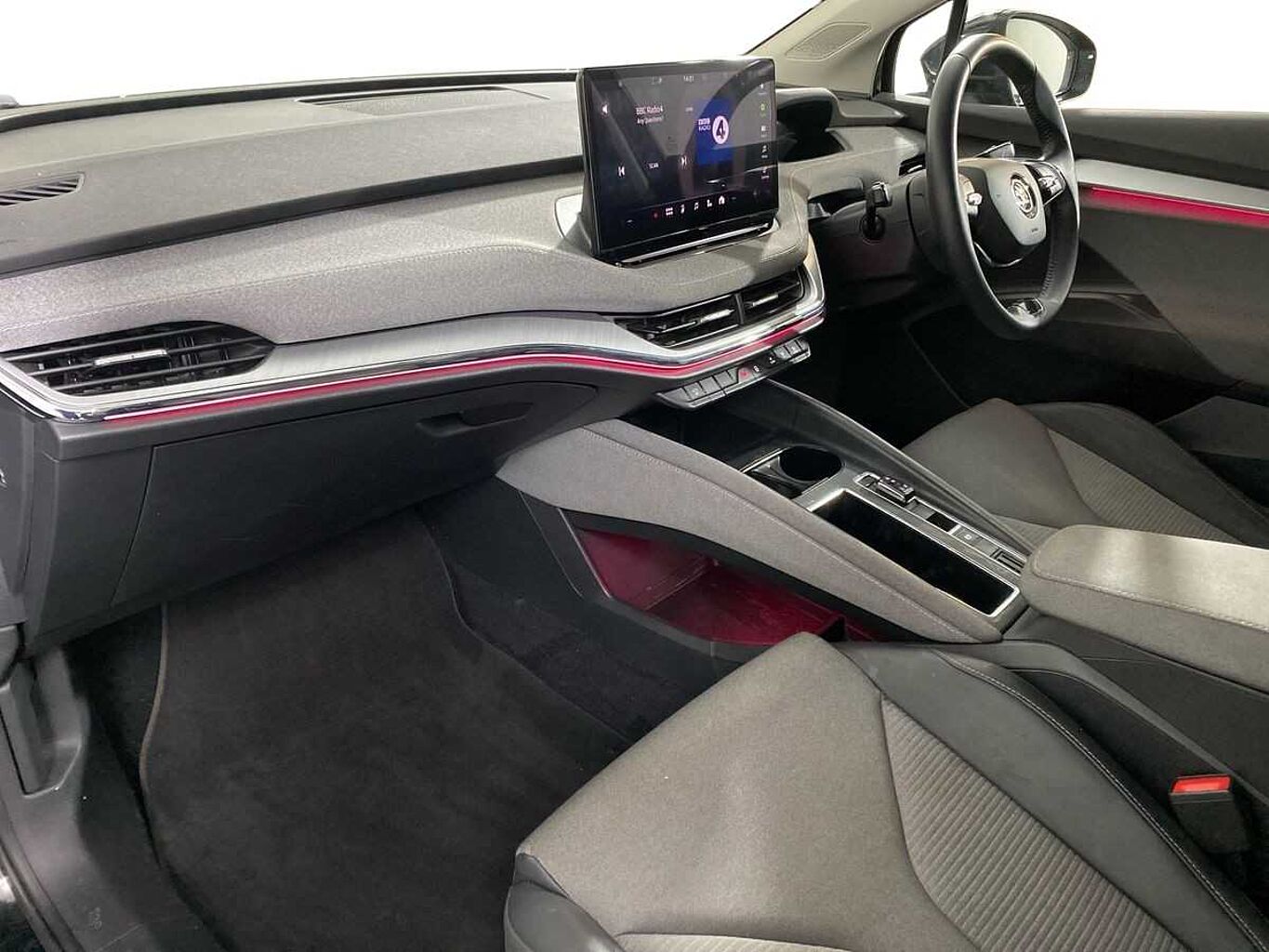 SKODA Enyaq iV 60 62kWh 132kW ecoSuite